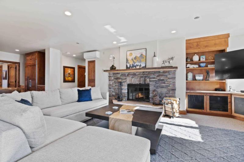 Kiva 221 By East West Hospitality Appartement Beaver Creek Buitenkant foto