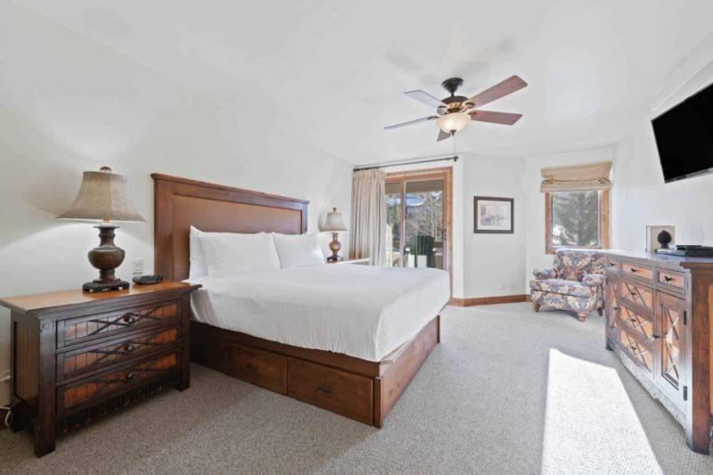Kiva 221 By East West Hospitality Appartement Beaver Creek Buitenkant foto