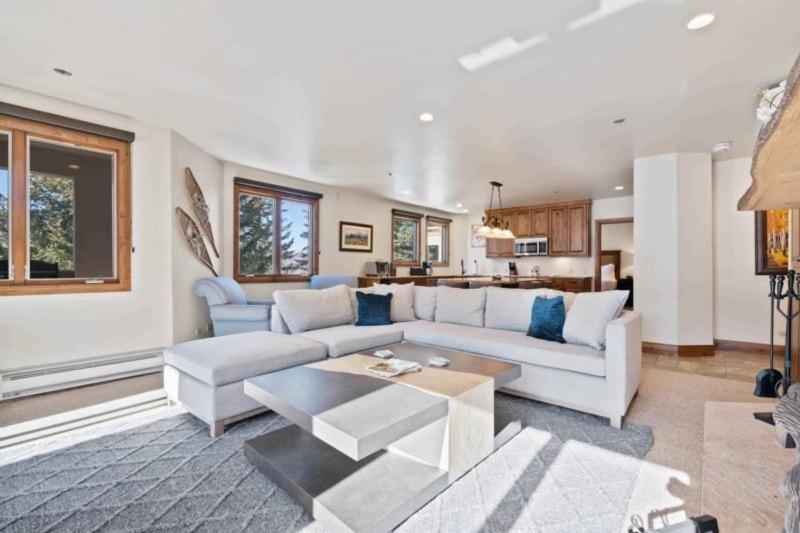 Kiva 221 By East West Hospitality Appartement Beaver Creek Buitenkant foto